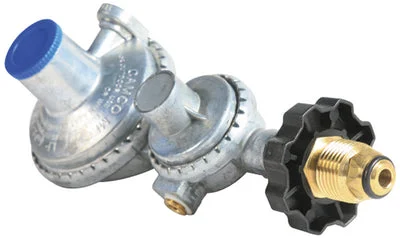 Camco_Marine 59333 Two Stage Regulator-horz.w/poi