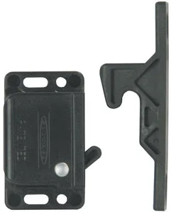JR Products 70435 Cabinet Catch