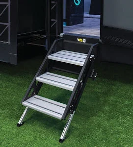 Lippert 678044 Solid Step 30 Triple