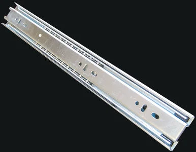 RV Designer D418 18in45mm Ball Bearing Slide-Pr